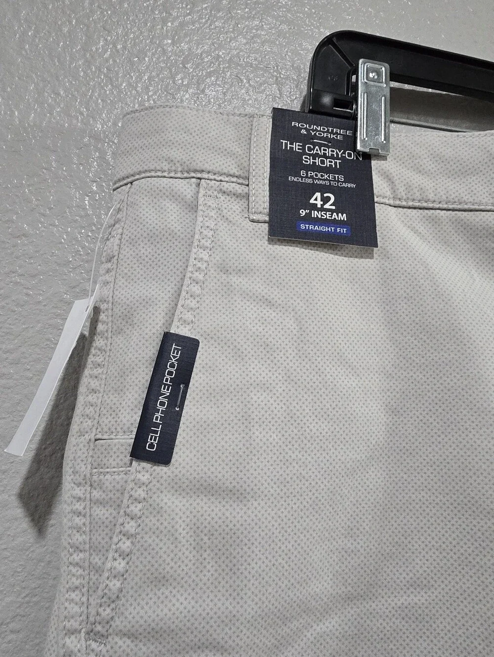 Roundtree & Yorke Men's Casual Chino Carry On Size 42 Shorts Light Gray